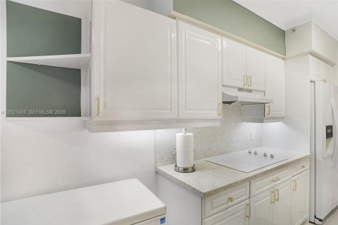 Copropriété à louer à Miami Beach, Floride: 2 chambres, 144 m2 № 2154904 - photo 15