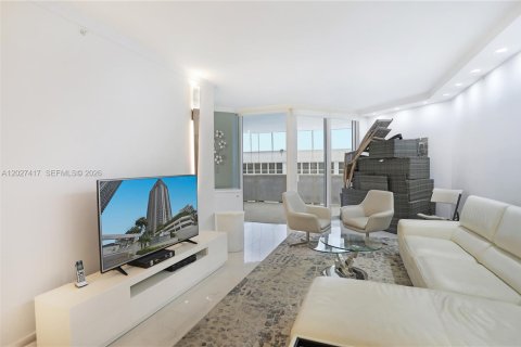Copropriété à louer à Miami Beach, Floride: 2 chambres, 144 m2 № 2154904 - photo 5