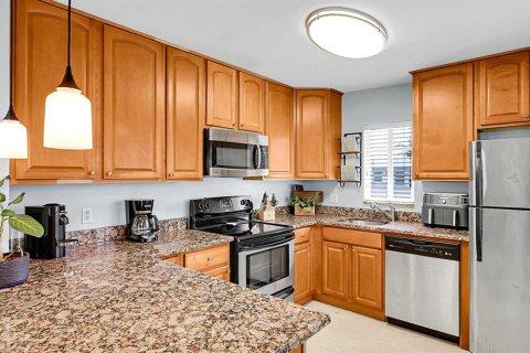 Appartement à louer à Pompano Beach, Floride: 2 chambres, 69.68 m2 № 2262090 - photo 9