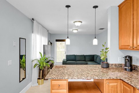 Appartement à louer à Pompano Beach, Floride: 2 chambres, 69.68 m2 № 2262090 - photo 12