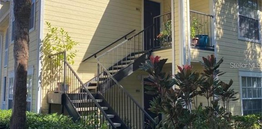 Condominio en Orlando, Florida, 2 dormitorios  № 1536973