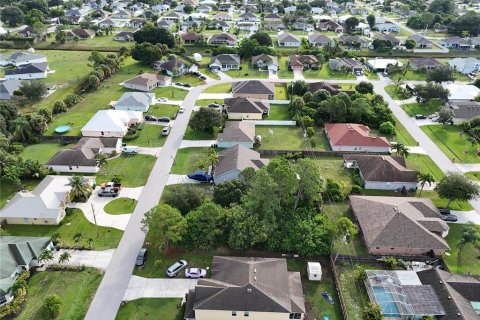 Land in Saint Lucie, Florida № 1901732 - photo 17