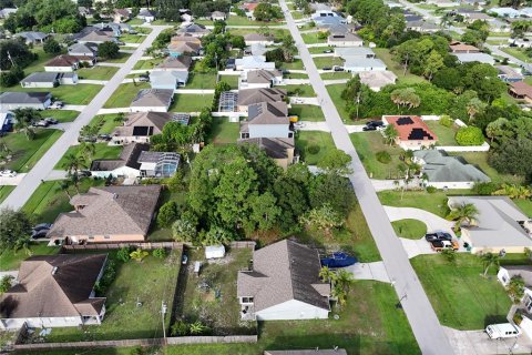 Land in Saint Lucie, Florida № 1901732 - photo 16