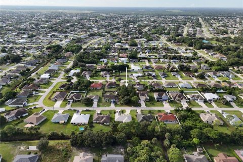 Land in Saint Lucie, Florida № 1901732 - photo 8