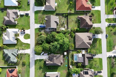 Land in Saint Lucie, Florida № 1901732 - photo 5