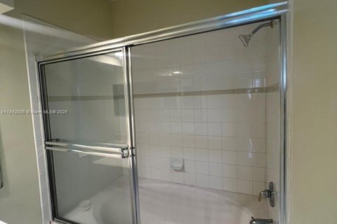 Adosado en venta en Homestead, Florida, 3 dormitorios, 112.97 m2 № 1833970 - foto 27
