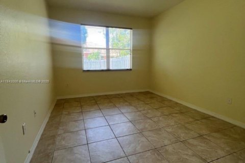 Adosado en venta en Homestead, Florida, 3 dormitorios, 112.97 m2 № 1833970 - foto 13