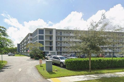 Condo in Hollywood, Florida, 1 bedroom  № 2064735