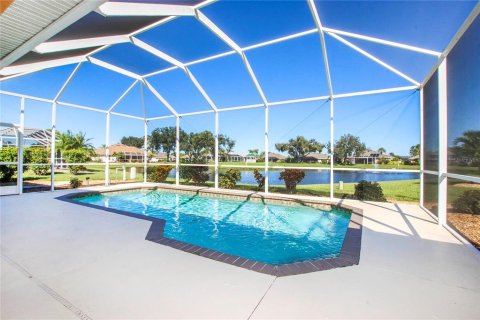 House in North Port, Florida 3 bedrooms, 183.11 sq.m. № 867550 - photo 2