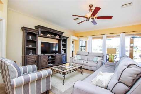 House in North Port, Florida 3 bedrooms, 183.11 sq.m. № 867550 - photo 6