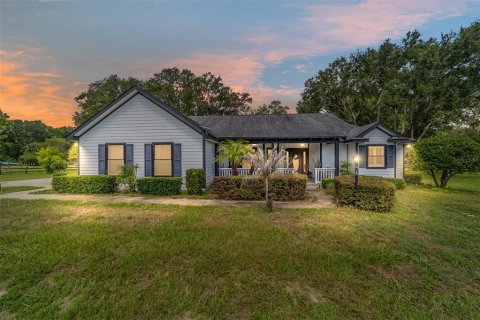 Villa ou maison à vendre à Ocala, Floride: 3 chambres, 202.34 m2 № 1804766 - photo 1