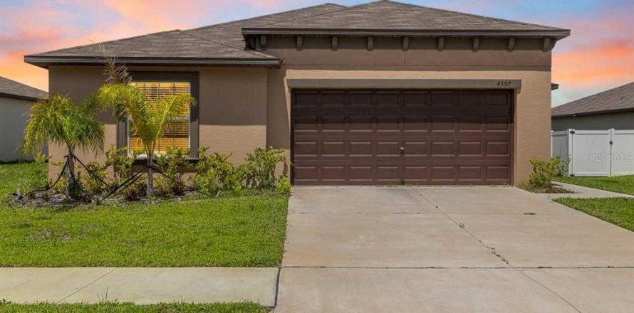 Villa ou maison à Bartow, Floride 4 chambres, 168.62 m2 № 2436744