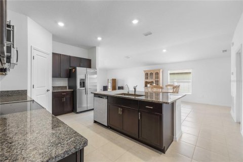 Villa ou maison à louer à Bartow, Floride: 4 chambres, 168.62 m2 № 2436744 - photo 16
