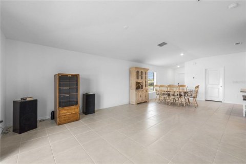 Villa ou maison à louer à Bartow, Floride: 4 chambres, 168.62 m2 № 2436744 - photo 12