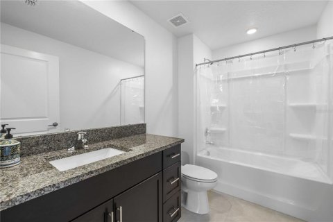 Villa ou maison à louer à Bartow, Floride: 4 chambres, 168.62 m2 № 2436744 - photo 30