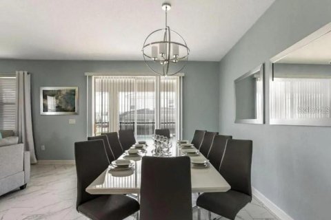 Villa ou maison à vendre à Davenport, Floride: 8 chambres, 363.15 m2 № 1783152 - photo 5