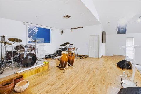 Immobilier commercial à vendre à Orlando, Floride: 791.25 m2 № 2413914 - photo 17