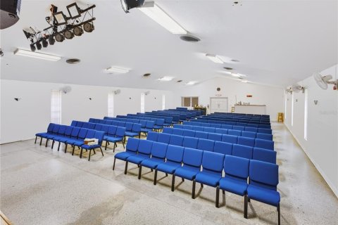 Immobilier commercial à vendre à Orlando, Floride: 791.25 m2 № 2413914 - photo 13