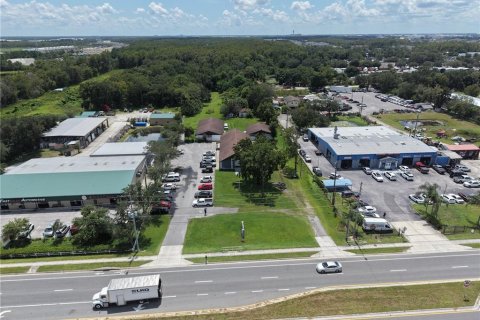 Immobilier commercial à vendre à Orlando, Floride: 791.25 m2 № 2413914 - photo 11