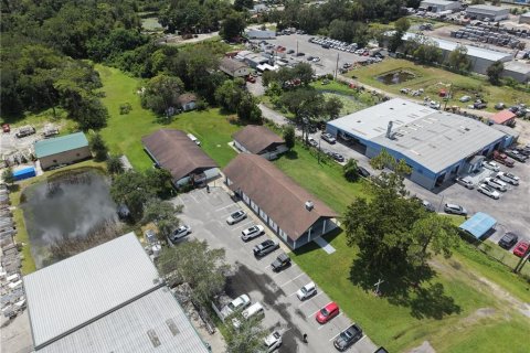 Immobilier commercial à vendre à Orlando, Floride: 791.25 m2 № 2413914 - photo 4