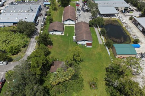 Immobilier commercial à vendre à Orlando, Floride: 791.25 m2 № 2413914 - photo 30