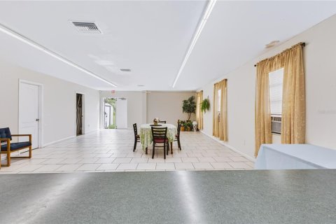 Immobilier commercial à vendre à Orlando, Floride: 791.25 m2 № 2413914 - photo 20