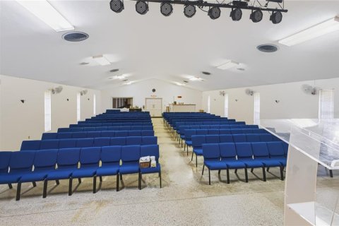 Immobilier commercial à vendre à Orlando, Floride: 791.25 m2 № 2413914 - photo 28