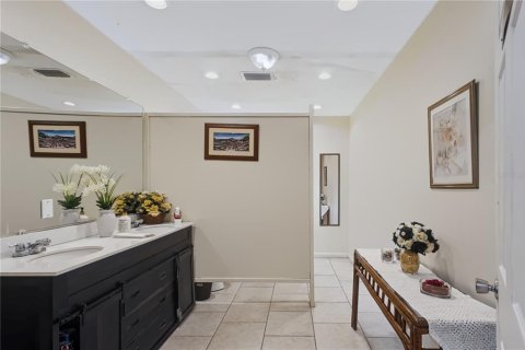 Immobilier commercial à vendre à Orlando, Floride: 791.25 m2 № 2413914 - photo 24