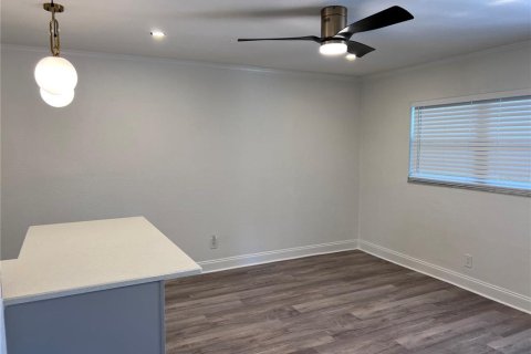 Apartamento en alquiler en Saint Petersburg, Florida, 2 dormitorios, 68.93 m2 № 1777060 - foto 9