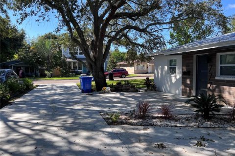 Apartamento en alquiler en Saint Petersburg, Florida, 2 dormitorios, 68.93 m2 № 1777060 - foto 20