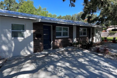 Apartment in Saint Petersburg, Florida 2 bedrooms, 68.93 sq.m. № 1777060 - photo 23