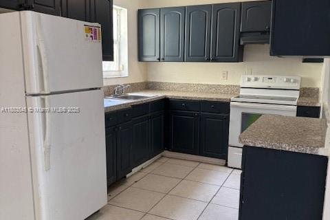 Villa ou maison à louer à Lauderhill, Floride: 3 chambres, 102.66 m2 № 1929803 - photo 6