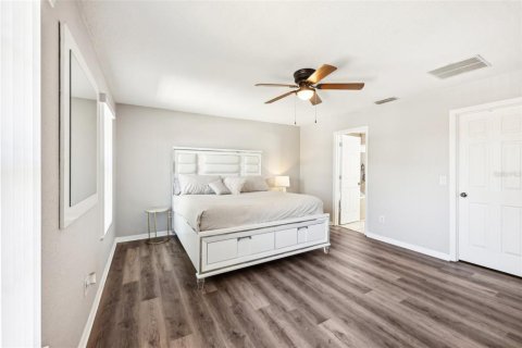 Casa en alquiler en Clermont, Florida, 4 dormitorios, 192.49 m2 № 1914806 - foto 27