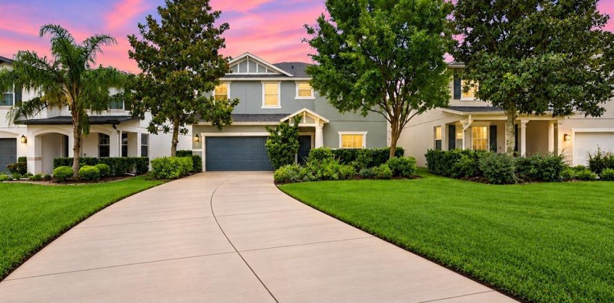Casa en Lutz, Florida 4 dormitorios, 238.76 m2 № 2385630