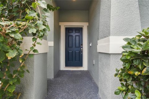 Casa en venta en Lutz, Florida, 4 dormitorios, 238.76 m2 № 2385630 - foto 9