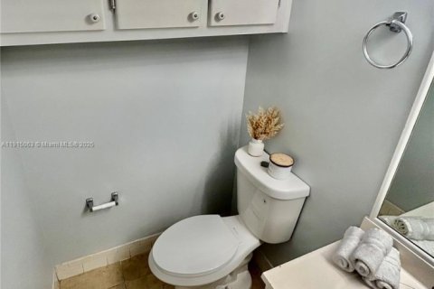 Condo in Boynton Beach, Florida, 1 bedroom  № 1970223 - photo 10