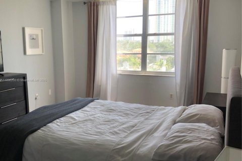 Condo in Aventura, Florida, 1 bedroom  № 1949430 - photo 7