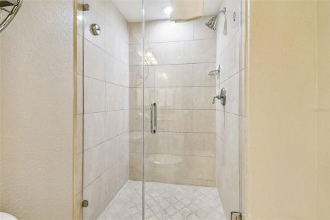 Condo in Palm Harbor, Florida, 2 bedrooms  № 1379543 - photo 26