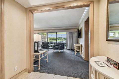 Condo in Palm Harbor, Florida, 2 bedrooms  № 1379543 - photo 3