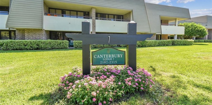 Condo in Palm Harbor, Florida, 2 bedrooms № 1379543