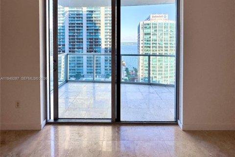 Condo in Miami, Florida, 1 bedroom  № 2002278 - photo 26