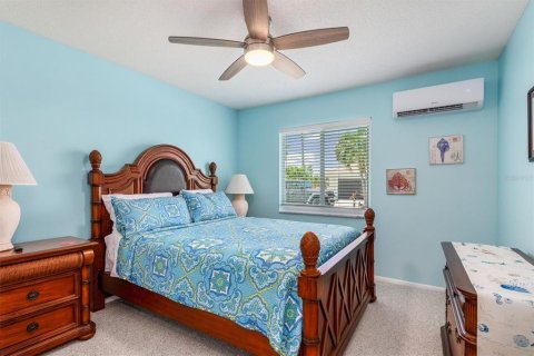 Villa ou maison à vendre à Punta Gorda, Floride: 2 chambres, 106.65 m2 № 2345157 - photo 17