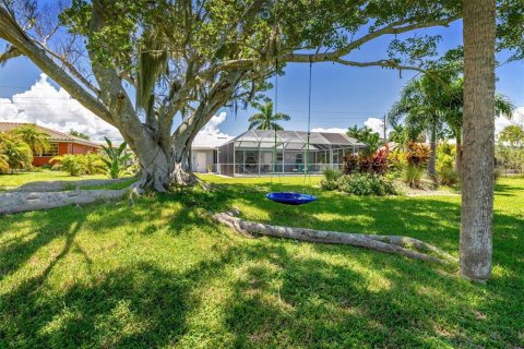 Villa ou maison à vendre à Punta Gorda, Floride: 2 chambres, 106.65 m2 № 2345157 - photo 28