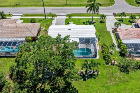 Villa ou maison à vendre à Punta Gorda, Floride: 2 chambres, 106.65 m2 № 2345157 - photo 29