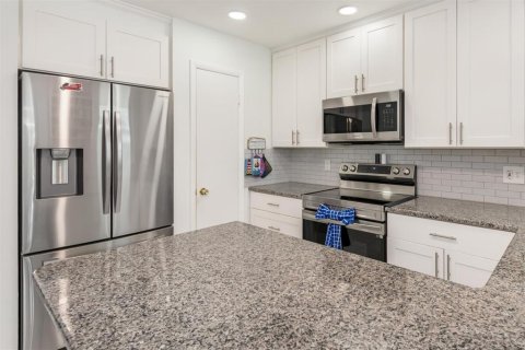 Villa ou maison à vendre à Punta Gorda, Floride: 2 chambres, 106.65 m2 № 2345157 - photo 9