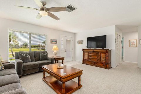 Villa ou maison à vendre à Punta Gorda, Floride: 2 chambres, 106.65 m2 № 2345157 - photo 4