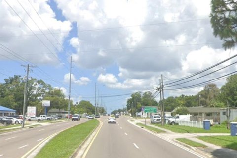 Propiedad comercial en venta en Tampa, Florida № 1544265 - foto 4