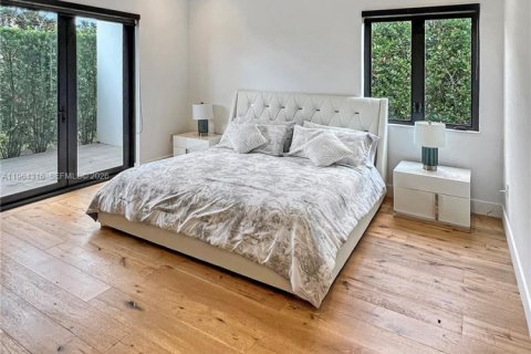 Купить виллу или дом в Уэстон, Флорида 6 спален, 453.46м2, № 2026602 - фото 20