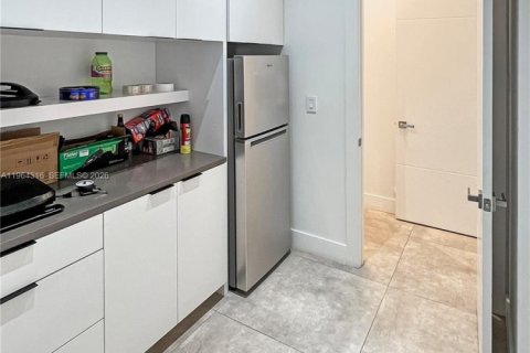 Купить виллу или дом в Уэстон, Флорида 6 спален, 453.46м2, № 2026602 - фото 11