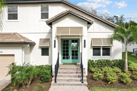 House in Apopka, Florida 6 bedrooms, 317.08 sq.m. № 2126203 - photo 9